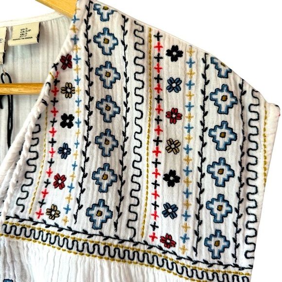 Rachel Zoe White and Blue Embroidered Women's Top, Small - Picture 2 of 10